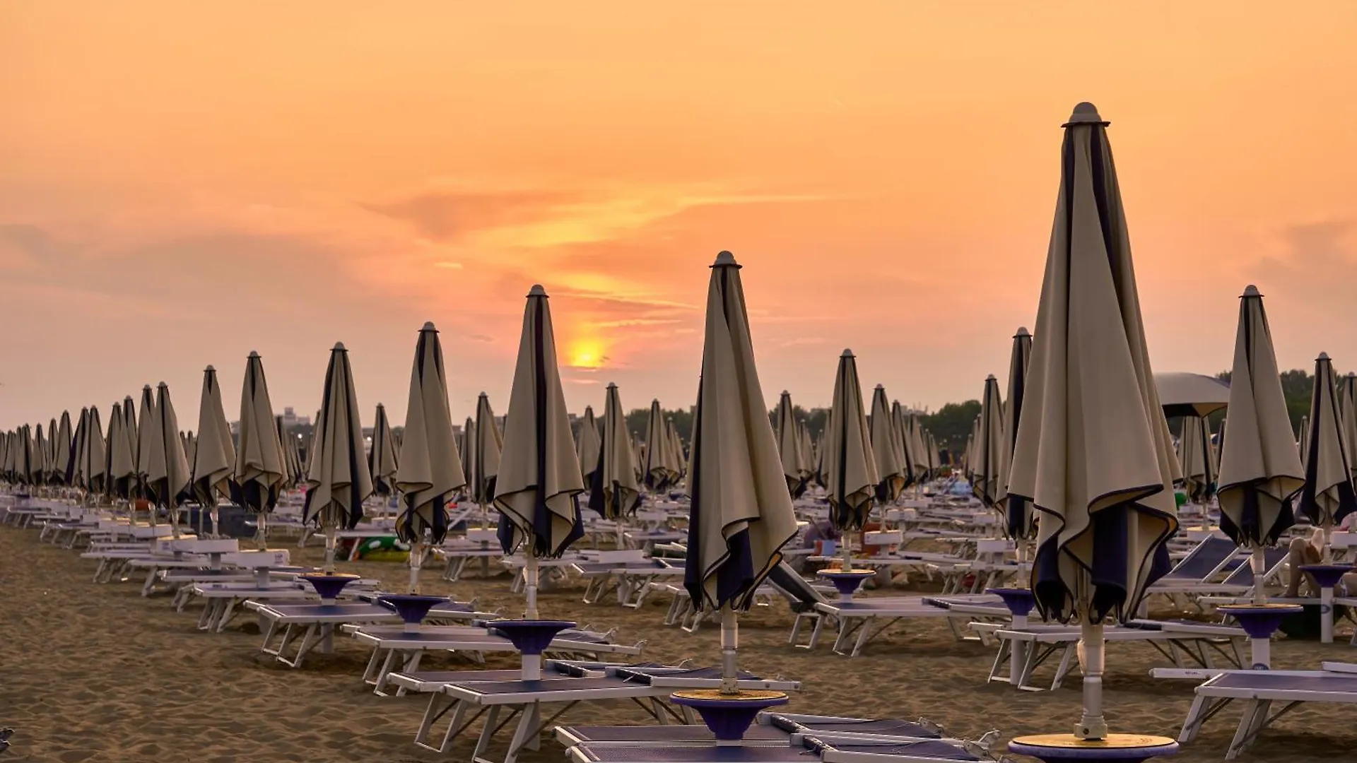 Apartment Spend Your Holiday In Our Beautiful Flat - Beahost Bibione Italy